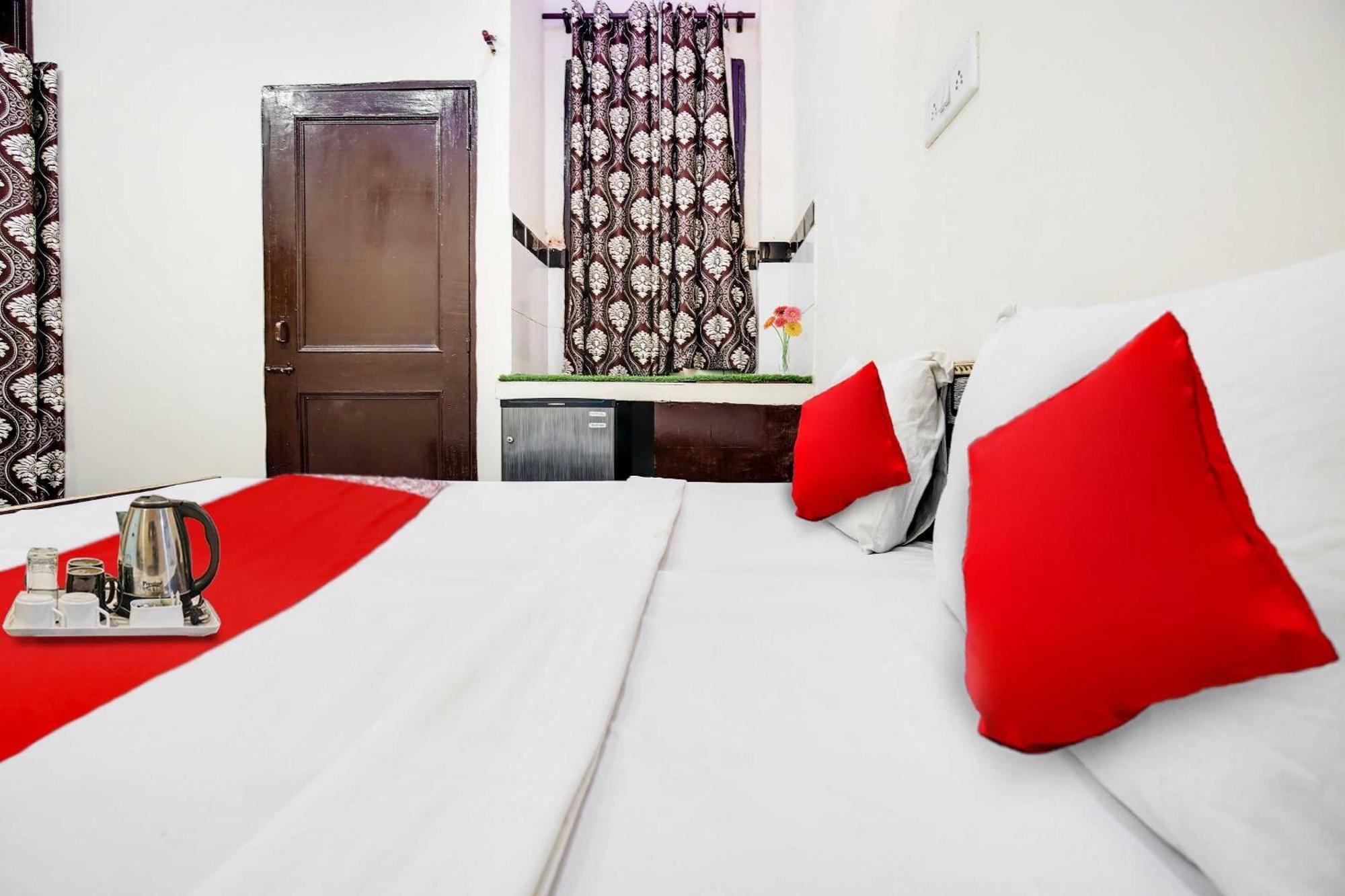 Hotel O Canadian Inn Phagwara Exterior photo